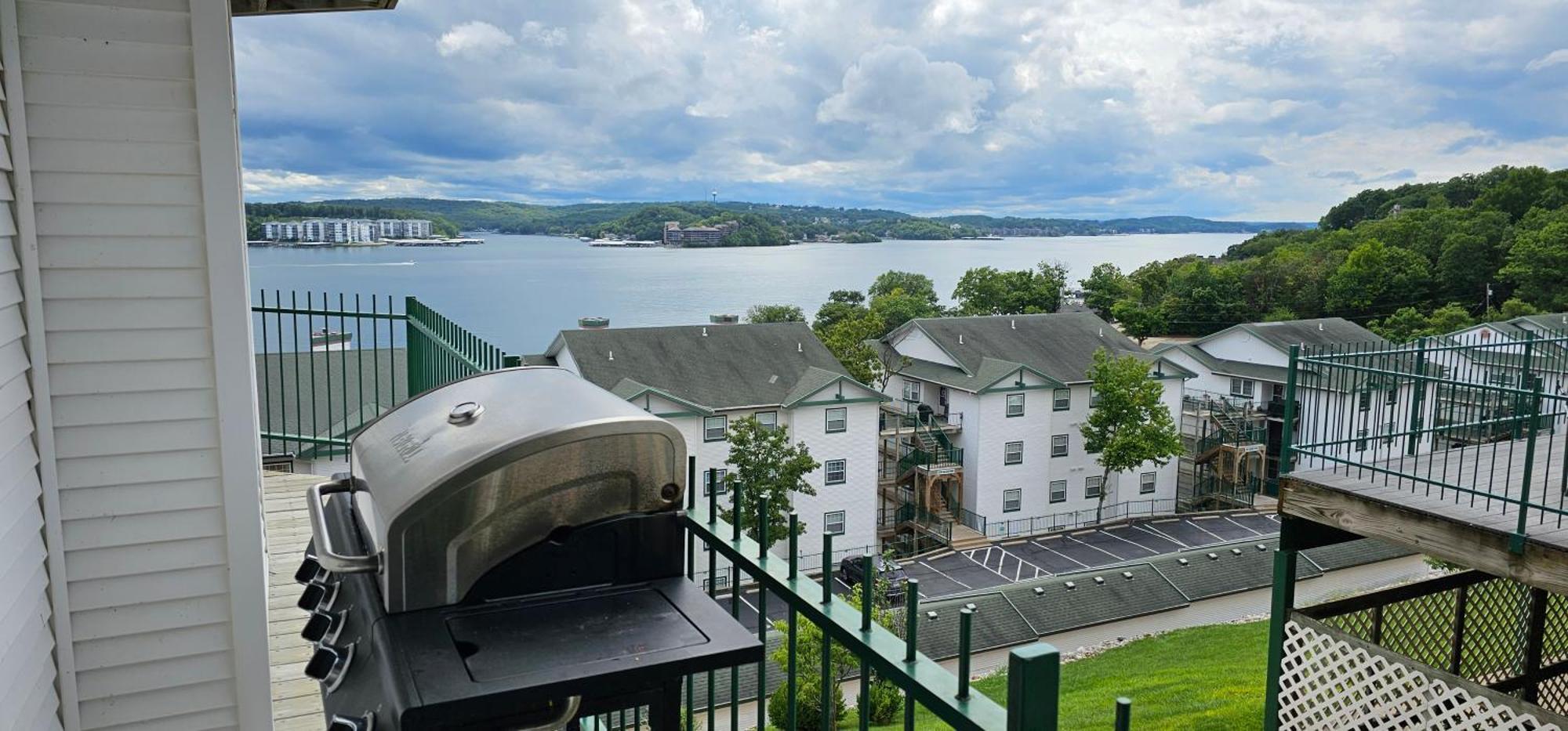 Gourgeous Lake Views, Amazing Susets, On Main Channel Lake Ozark Exterior photo