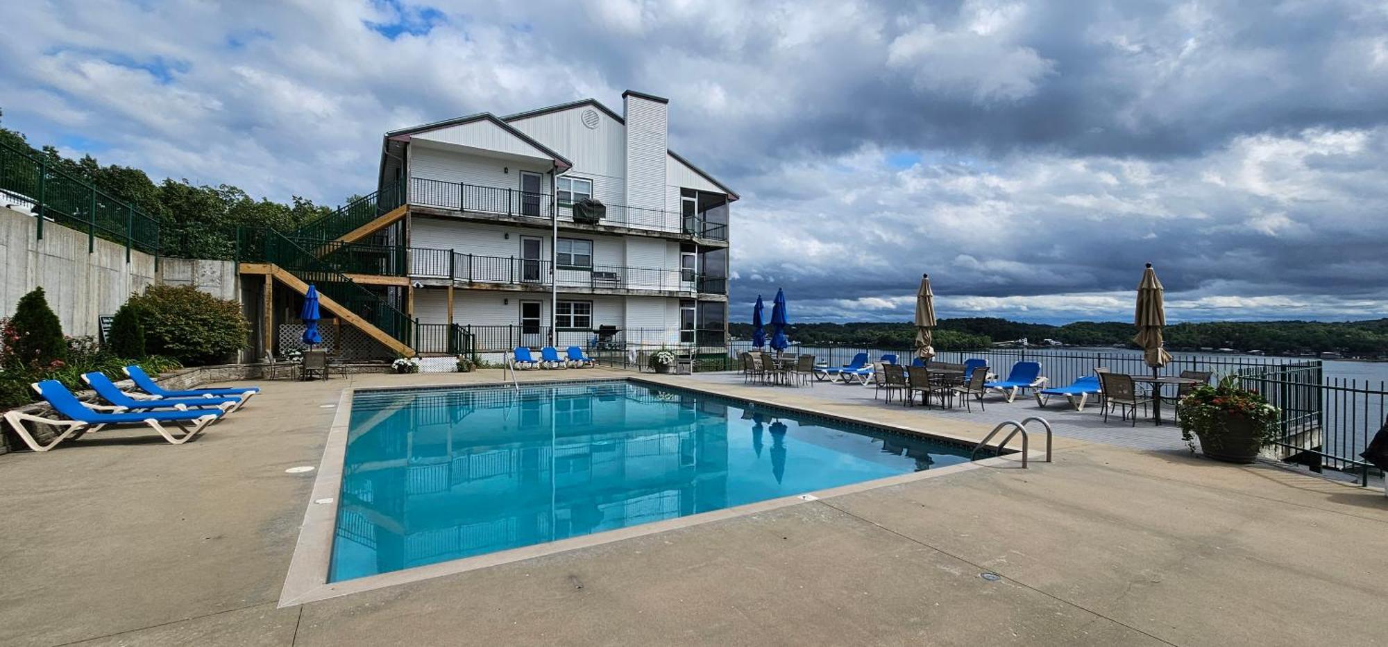 Gourgeous Lake Views, Amazing Susets, On Main Channel Lake Ozark Exterior photo